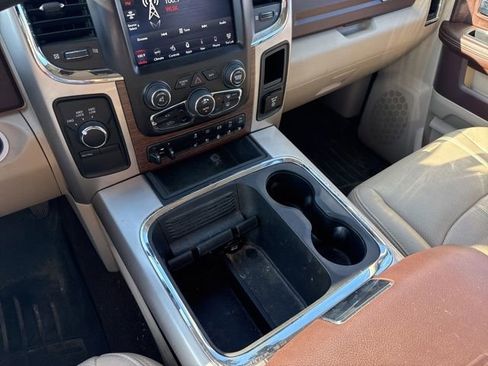 Used 2018 RAM 2500 Laramie image 16