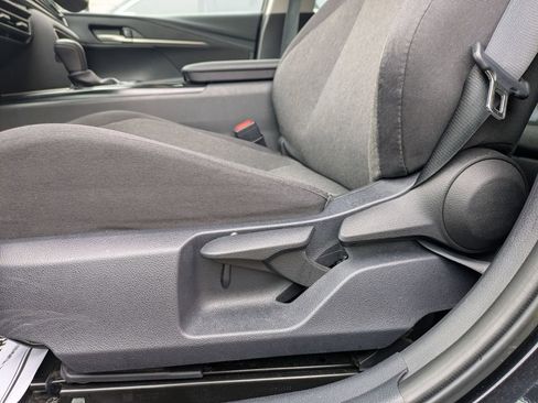 Used 2025 Toyota Camry LE image 14