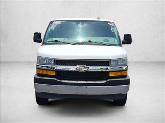Used 2019 Chevrolet Express 3500 LT w/ LT Preferred Equipment Group RWD video 2