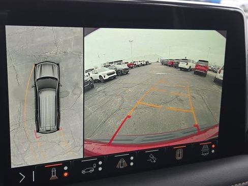 Used 2023 Chevrolet Tahoe Premier w/ Premium Package image 4