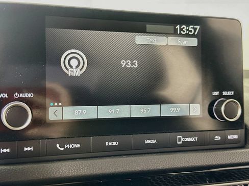 Used 2022 Honda Civic Sport image 24