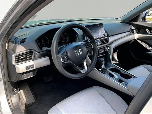Used 2019 Honda Accord LX image 14