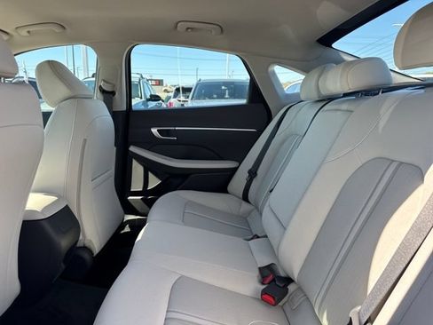 New 2026 Hyundai Sonata SEL FWD image 9