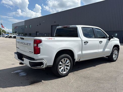 Used 2024 Chevrolet Silverado 1500 Custom w/ LPO, Dark Essentials Package AWD/4WD image 3
