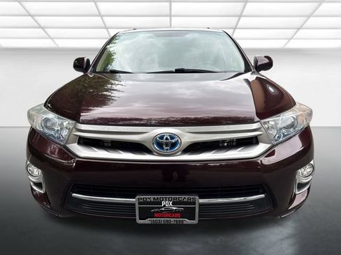 Used 2011 Toyota Highlander Limited AWD/4WD image 9