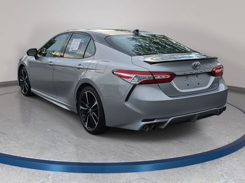 Used 2020 Toyota Camry XSE FWD image 7