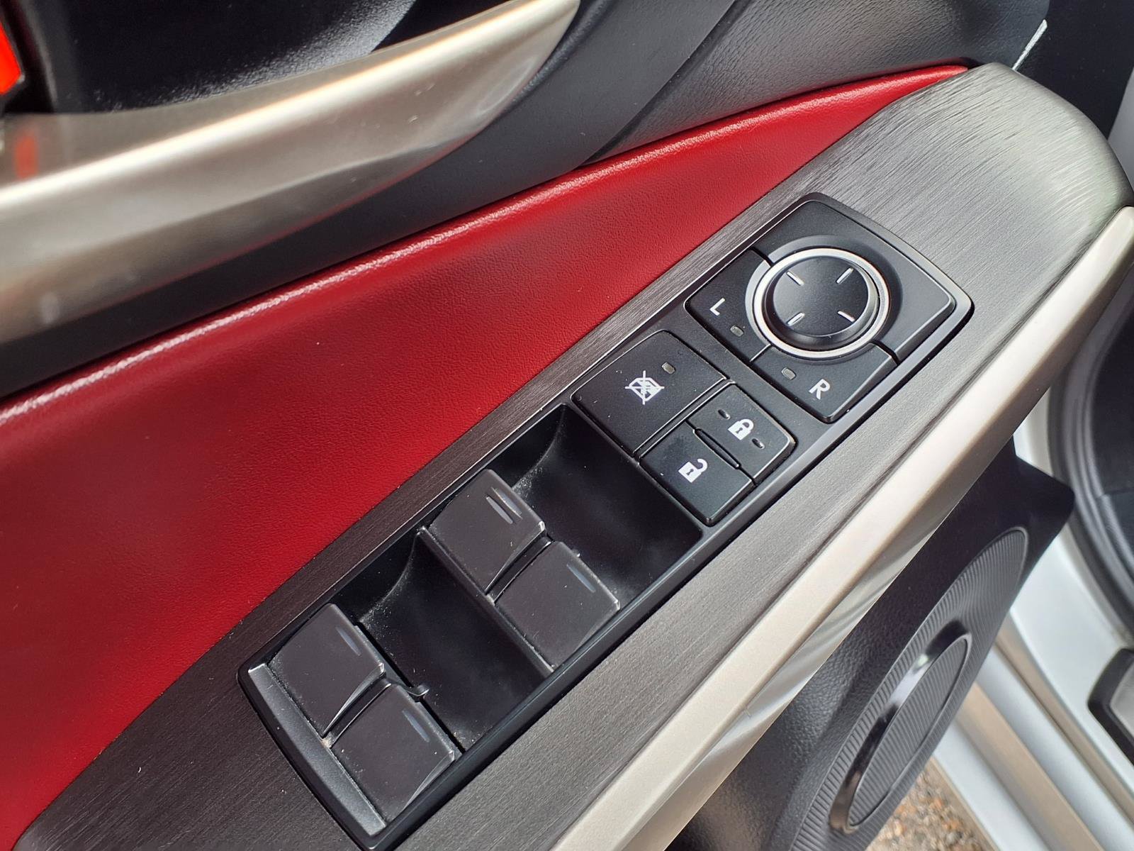 Used 2019 Lexus IS 300 F Sport w/ F Sport Package AWD/4WD image 14
