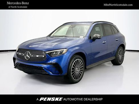 Certified 2025 Mercedes-Benz GLC 300 image 1