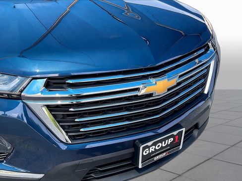 Used 2023 Chevrolet Traverse LT FWD image 31