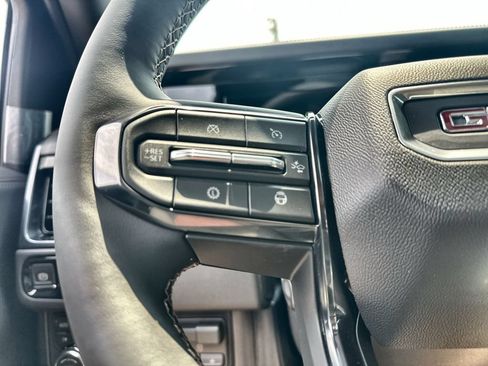 New 2026 GMC Yukon XL AT4 w/ AT4 Premium Plus Package AWD/4WD image 31