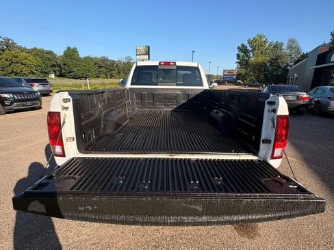 Used 2017 RAM 2500 Tradesman w/ Chrome Appearance Group AWD/4WD image 33