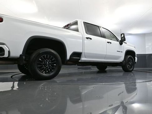 Used 2024 Chevrolet Silverado 2500 LTZ w/ LTZ Plus Package image 60