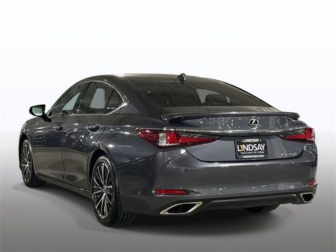 Certified 2023 Lexus ES 350 w/ Premium Package image 12