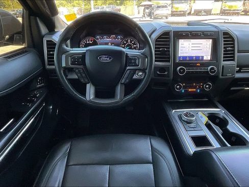 Used 2020 Ford Expedition XLT w/ Equipment Group 202A RWD image 6