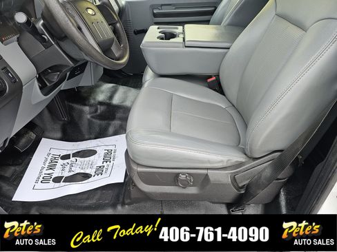 Used 2013 Ford F250 XL w/ Skid Plate Pkg AWD/4WD image 18