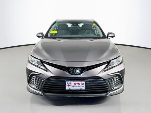 Used 2024 Toyota Camry LE FWD image 11