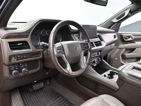 Used 2021 Chevrolet Tahoe Z71 AWD/4WD image 18
