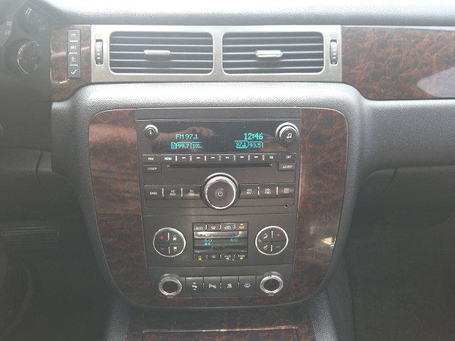 Used 2007 GMC Yukon Denali AWD/4WD image 28