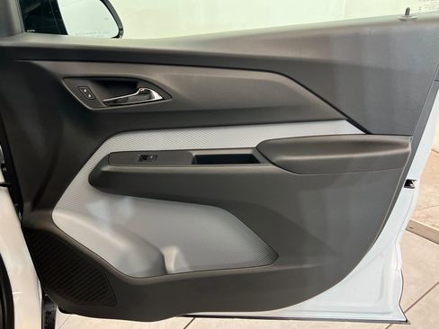 New 2027 Chevrolet Bolt LT image 25