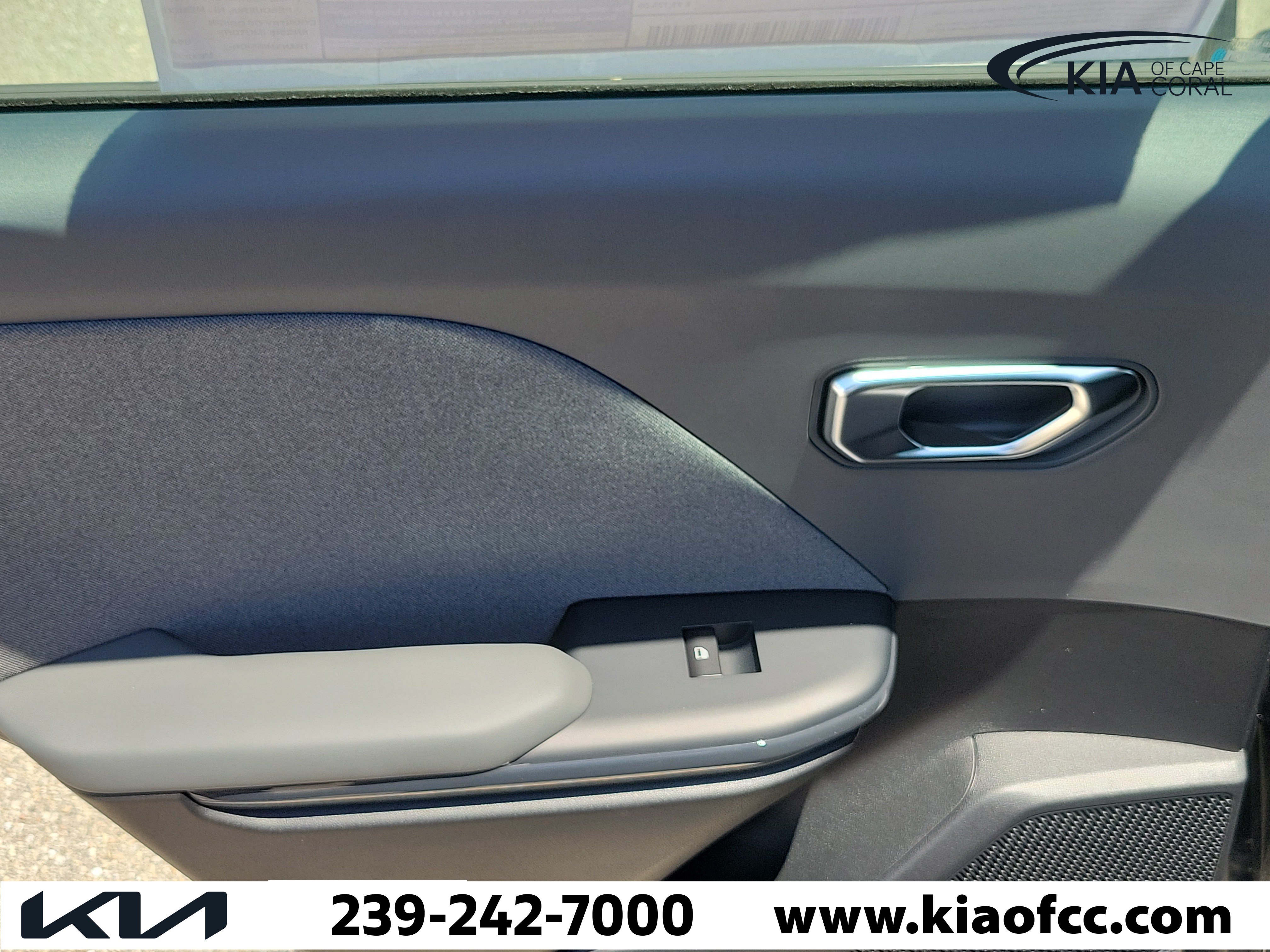 New 2025 Kia K4 EX FWD image 14