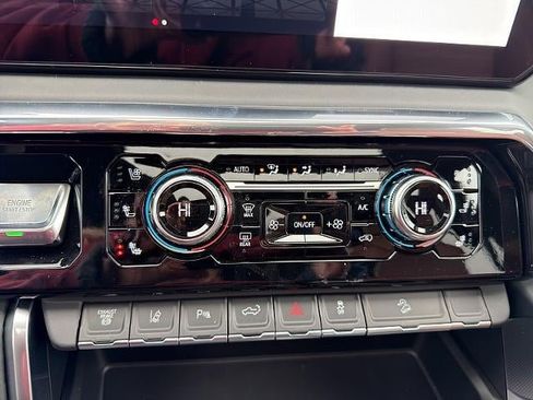 New 2026 GMC Sierra 3500 Denali Ultimate image 37