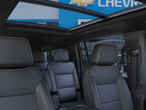 New 2026 Chevrolet Suburban Premier w/ Sun And Tow Package image 24