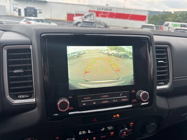 Certified 2022 Nissan Frontier SV AWD/4WD image 18