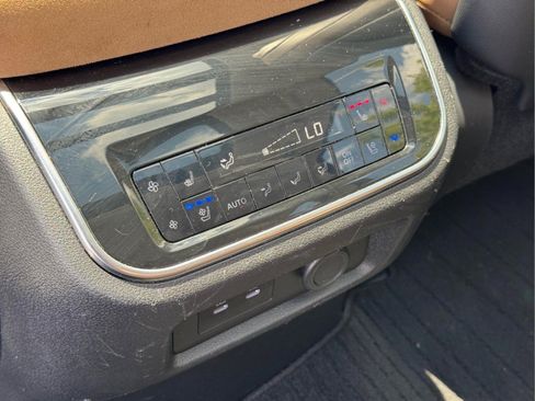 Used 2025 INFINITI QX80 Sensory w/ Exterior Package AWD/4WD image 17