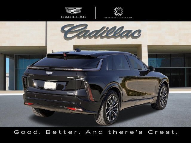 Used 2024 Cadillac Lyriq Sport w/ LPO, Floor Liner Package AWD/4WD image 3