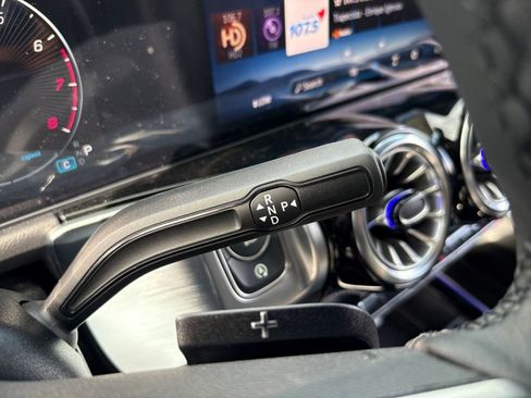 New 2026 Mercedes-Benz GLB 250 image 14