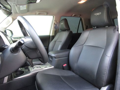 Certified 2023 Toyota 4Runner TRD Sport AWD/4WD image 11