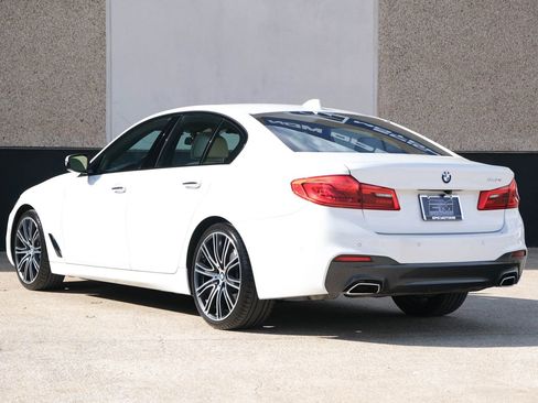 Used 2018 BMW 540i image 14