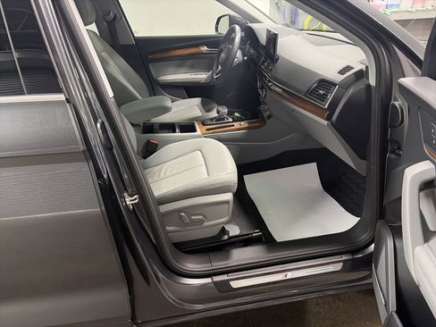 Certified 2022 Audi Q5 2.0T Premium Plus AWD/4WD image 32