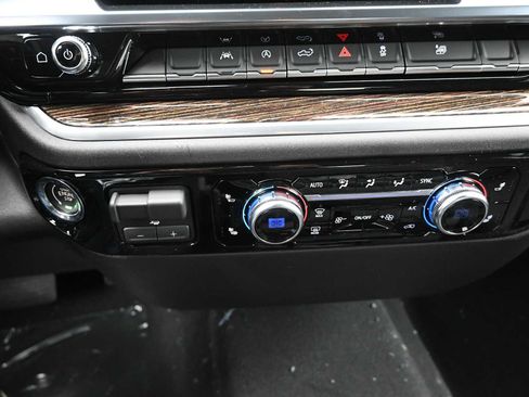 New 2026 GMC Sierra 1500 Elevation w/ Elevation Select Package image 21