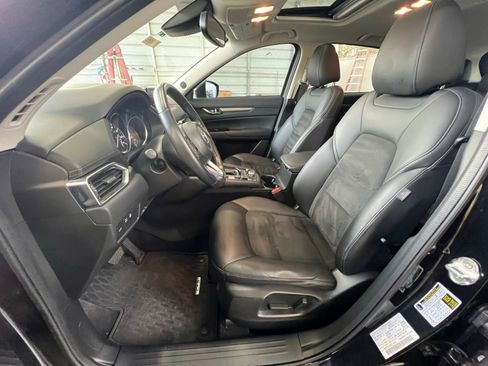 Used 2020 MAZDA CX-5 Touring image 10