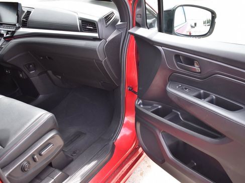 Used 2025 Honda Odyssey Sport-L image 15