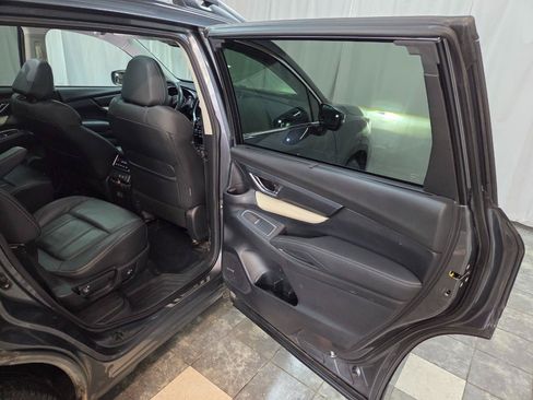 Used 2021 Subaru Ascent Limited w/ Technology Package AWD/4WD image 12