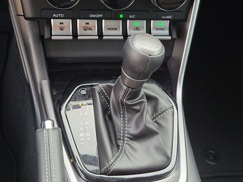 Used 2025 Toyota GR86 Premium image 15