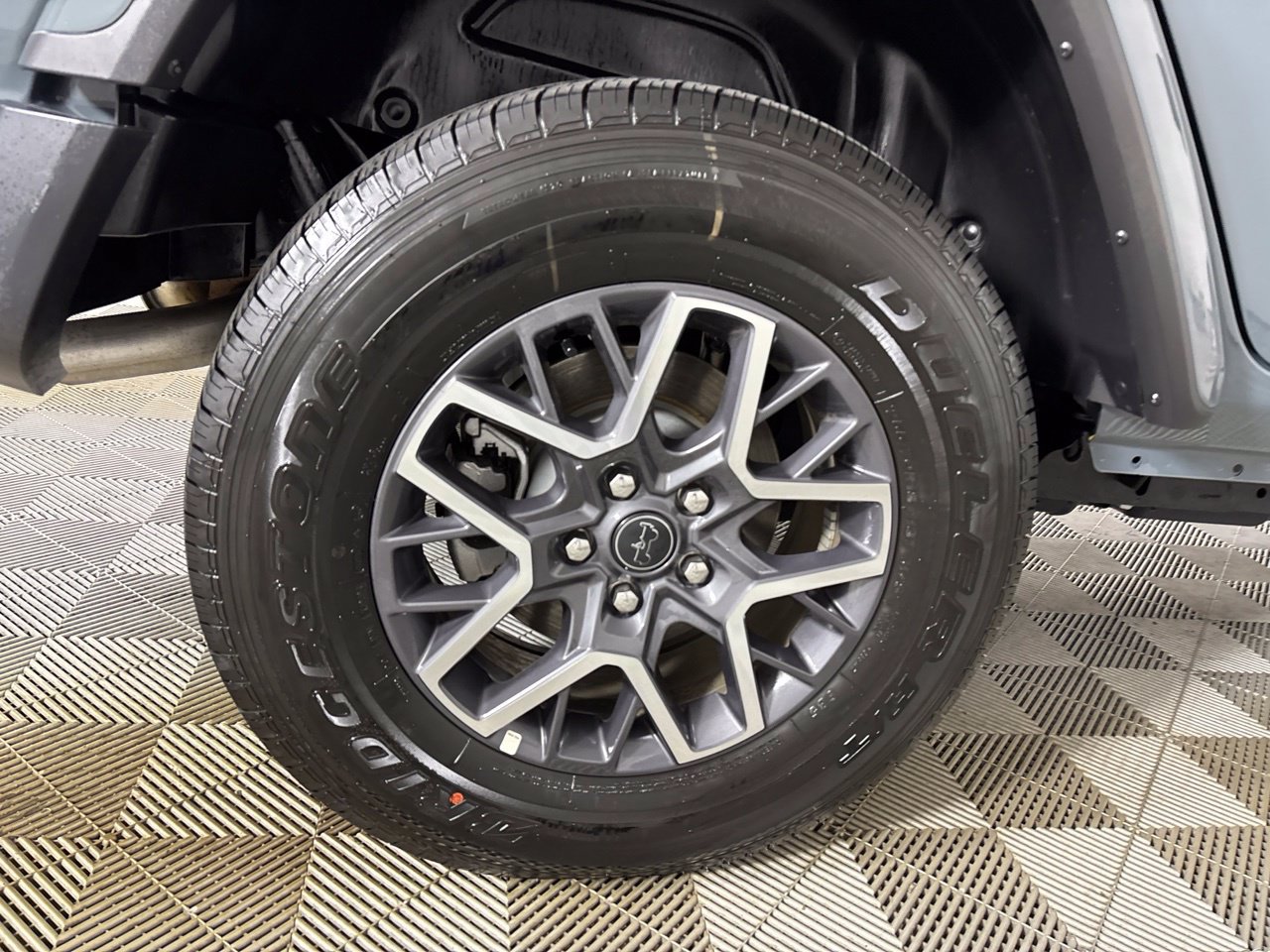 Used 2026 Jeep Wrangler Unlimited Sahara AWD/4WD image 32