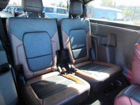 Used 2021 Ford Bronco Outer Banks image 10