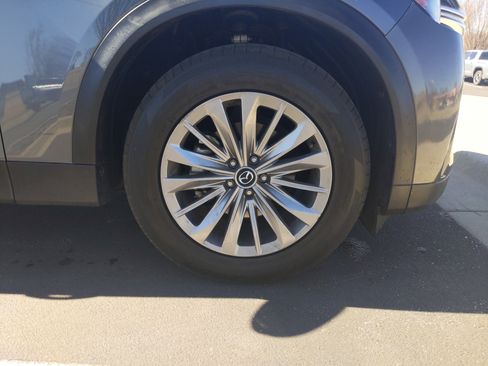 Used 2024 MAZDA CX-90 3.3 Turbo w/ Preferred Plus image 13