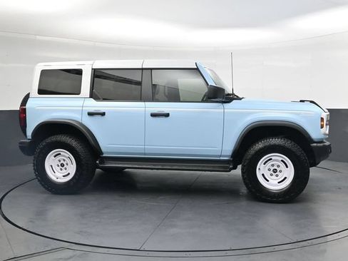 Used 2025 Ford Bronco Heritage Edition AWD/4WD image 3