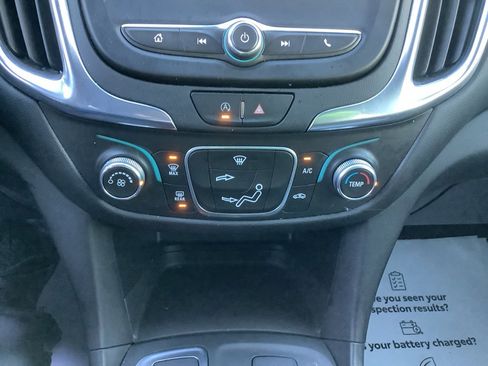Used 2022 Chevrolet Equinox LT image 19