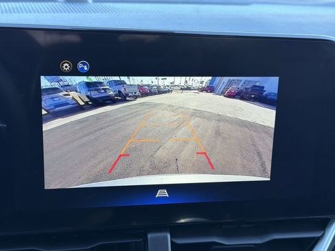 New 2026 Chevrolet Equinox LT image 5