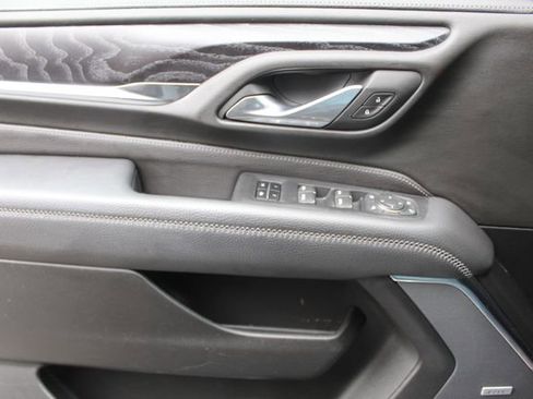 Used 2024 GMC Yukon Denali image 21