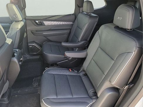 New 2026 Buick Enclave Sport Touring w/ Power Package image 13