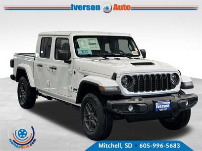 New 2026 Jeep Gladiator Sport