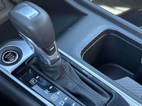 Certified 2024 Nissan Sentra SV FWD image 16