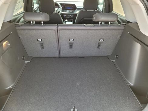 New 2026 Chevrolet TrailBlazer LS w/ LS Convenience Package FWD image 8