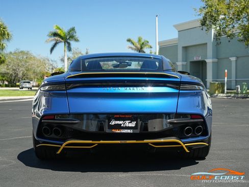 Used 2023 Aston Martin DBS Coupe RWD image 61